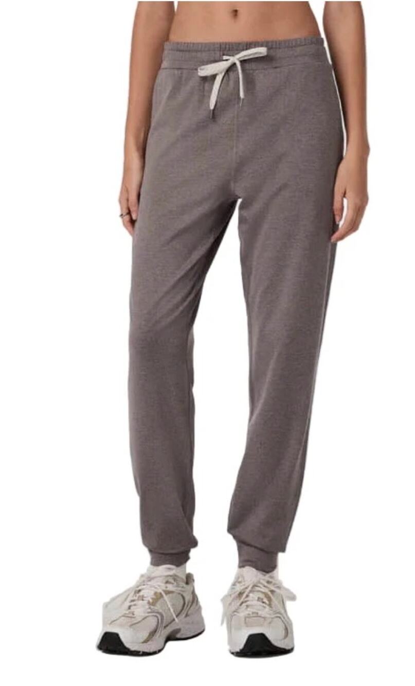 Vuori Women's Performance Joggers Huckleberry Heather